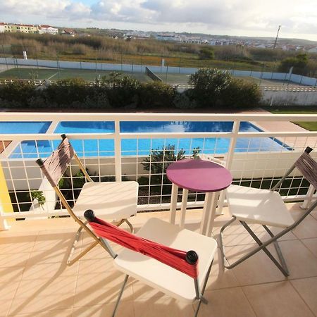 Surf House Baleal Bed & Breakfast Dış mekan fotoğraf